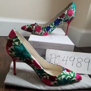 Manolo Blahnik | Shoes | Sold Manolo Blahnik Bb 9 Floral Embroidered ...